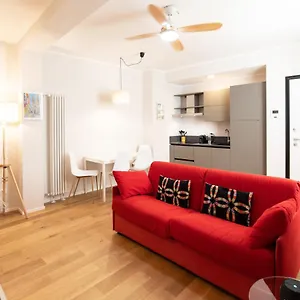 https://palazzo-pellicceria-36.hotelitalianriviera.com